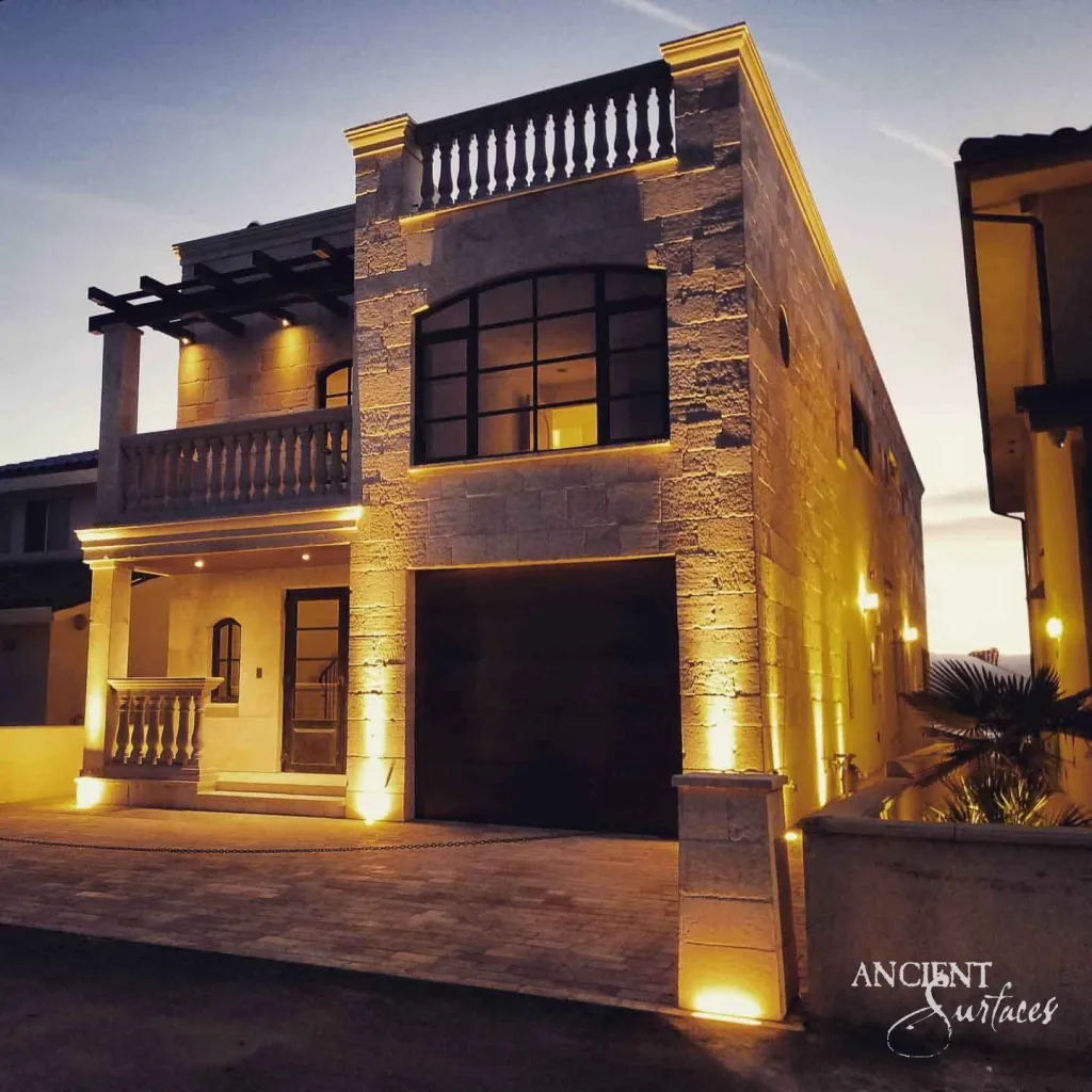 Reclaimed limestone wall cladding — view 4